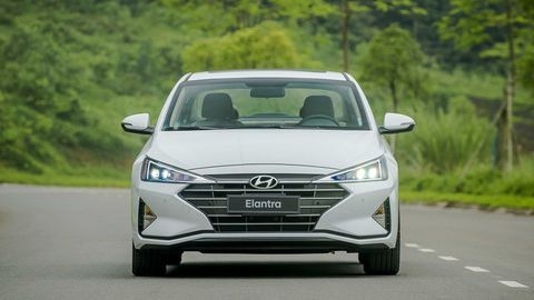 Hyundai elantra 2020